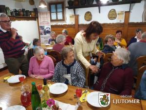 Srečanje starejših krajanov KS Železne Dveri 4